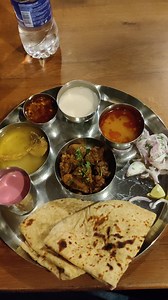 Special mutton thali.. @hotel_wada_sanskruti :- Nale colony Chtrapati sambhaji nagar, Kolhapur. #traditional #foodiesofindia #maharashtra | Kolhapur food