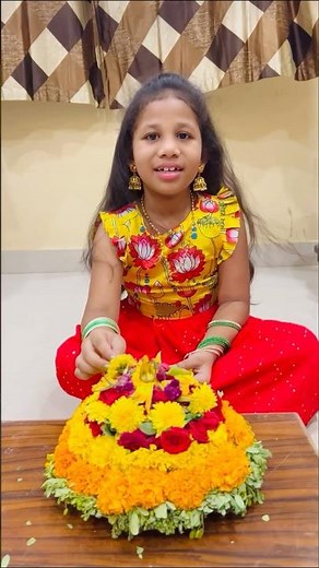 Bathukamma is coming😍 #bathukamma #bathukamma2024 #jaggubhai #anutanu #pillalu #tomandjerry #shorts