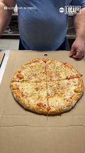 A 3rd-grade teacher asked her dad, who owns a pizza business, to help explain fractions to her students 😂 ❤️ | Localish