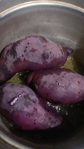 Masarap Ang ganitong kulay Ng camote #rootcrops #camote #healthyfood | Aneth Perez Calugay