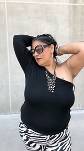3.5K views · 56 reactions | INTERNATIONAL MODELS AND FASHION Modelo CARMEN: Plus Size models showing off Plus Size fashion! : #plussizestyle #plussizefashion #curvygirl #psfashion #curvyplussize #modeling #beauty #losangeles #newyork #cdmx #tijuana | Curvy Kittens Entertainment | Facebook