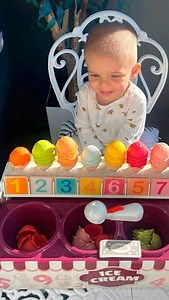 8.4K views · 19 comments | ￼El regalo más divertido  ¡Aprender...