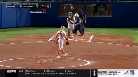Oklahoma State's Kelly Maxwell strikes out 14 to shut down Arizona in WCWS