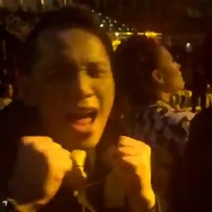 34K views · 53 shares | @abam_bocik dengan @shahrol_shiro tangkap feeling layan lagu Dato' Ramli Sarip tadi... #AME2015 | ERA (Malaysia) | Facebook