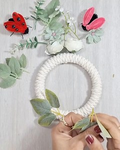 95K views · 650 reactions | Art is not made with expensive materials but with imagination. Try it with cheap or unused items at home and see what happens. #viral #reels #fblifestyle #craft #reelsfb #viralreels #viralvideo #diy #hobby #decor #handmade part2 | Yu Hand Made Collection | Facebook