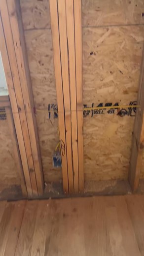 Properly transferred load 🤪😅 #framing #structuralengineering #construction #build #home #homeinspection | Inspection Therapy