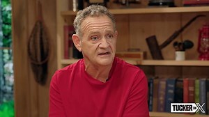 Tucker Carlson to interview con artist who claimed Obama smoked crack