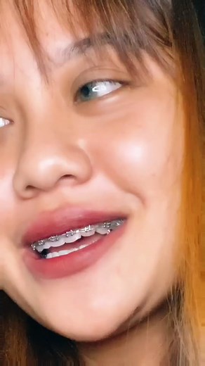 Exploring Personal Connections Through Intimate Close-ups