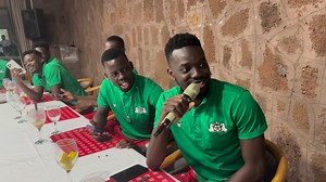 18K views · 1.6K reactions | 藍藍 Imilo Lechanceux | Chekier photo de paris | Facebook