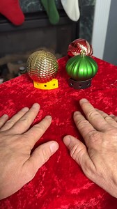 How a magician decorates the tree | Jason the Great