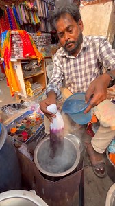 Coloring the Scarf | Indian Feeder