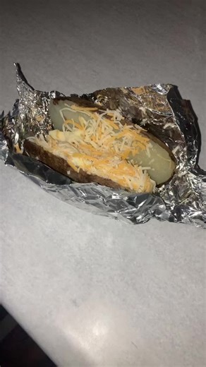 Anna Kate Edwards on TikTok