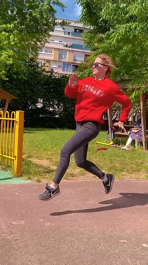 Funny Weird Runner Prank!😂 . . . #reels #funny #fun #viralreels #reelitfeelit #entertainment #running #prank #funnyprank #comedyreels #girls | Fashion Everyday