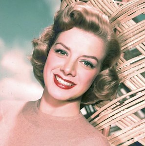 Rosemary Clooney - Cabaret lyrics