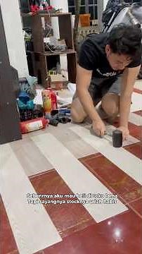 Continue installing vinyl flooring, but the material and color are different😭