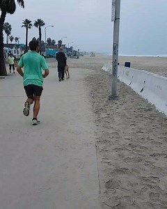 We ❤ walking - Happy #FitnessFriday! Did you know? That if you add 30 minutes of brisk walking to your daily routine, you could burn about 150 more calories a day? 😊✔ To reap the most health benefit from exercise, your exercise intensity must generally be at a moderate or vigorous. So keep #walking, but make sure you also follow a healthy lifestyle too🍽🖒. • • • #spicechica #healthylifestyle #newyou #caminar #plantbased #rawfood #veganlife #vegetarianlife #paleolife #eathealthy #balancedlife #