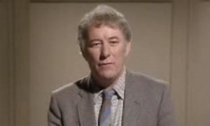 WATCH: A montage of Seamus Heaney reading 'Digging'