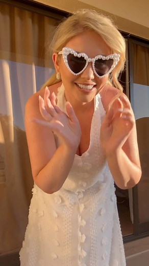 Amy Hart on Instagram: "So I’m back from my hen do in Portugal and also back from Majorca, and summer is finally here in the UK! I brought back loads of amazing memories, but one thing I did not bring home is dry ‘lizard’ skin from too much sun. I have been swearing by @avon_uk Skin So Soft for a decade, as I used it when I was cabin crew because I was in the sun so much. Skin So Soft has been an AVON favourite since the 1960’s and is renowned for being an easy, lightweight body moisturising spr