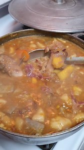 HAM BONE SOUP after Christmas. Home made by Mum 🇹🇹 | Chef Jason Peru