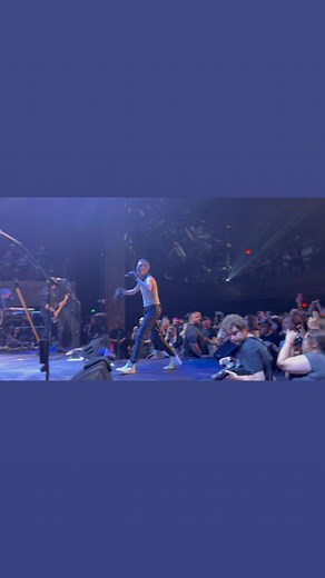 I 🖤 Perry Farrell.•••w/ Peter DiStefano @ghosttooth Stephen Perkins, Etty Lau Farrell @mattrohde_rwb Porno for Pyros, Bobbi Barricella, #pornoforpyros | Brendan Buckley