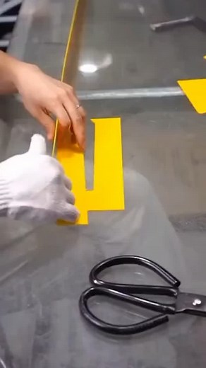 Pensa num trem satisfatório de ver 🤩 Trabalho excelente 🤗 #acrilico #led #cv #comunicacaovisual #viral #dicas #maker | Gustavo Borsato