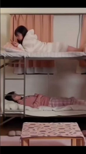 2 step sister sleep with there brother at night