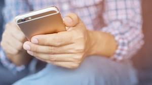 Télécommunications: le fédéral veut rendre les forfaits internet et mobiles plus accessibles