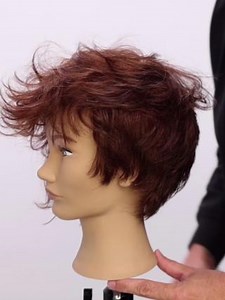 20K views · 138 reactions | Finger Angle 欄Head Shape Creating a natural graduation keeping the shape of the head and your finger angle in mind.類 | Free Salon Education | Facebook