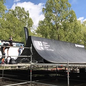 Nice bit of spine.. at the #outdoormixfestival #mountains #skiresort #mtb #stellarequipment #dynastar #embrun | Darren Turner Ski Coaching - Insight Ski | Facebook