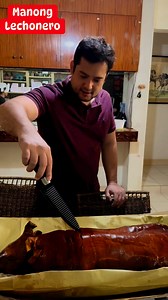Geoff Eigenmann enjoying every bite of Manong Lechonero’s mouthwatering lechon😋 #lechon #lechonbaboy #crispylechon | Manong Lechonero