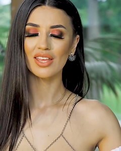 🎧 Bianca Mitroi - Uită de mine, uită de noi ❣️ | Ana Aneta