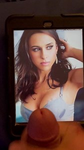 Lacey Chabert cum trbute