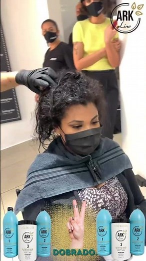 Cabelos lisos e fortes em uma única fórmula - Liso Master a solução perfeita. Compre um, leve outro!
