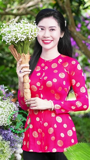 Áo bà ba Nam Phương trên TikTok