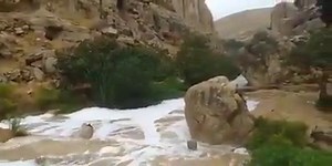 WATCH: The Judean Desert comes to life after heavy rains in Israel. The Prat stream flows with rain water across the Judean Desert from Jerusalem to Jericho. 🇮🇱 | Hananya Naftali