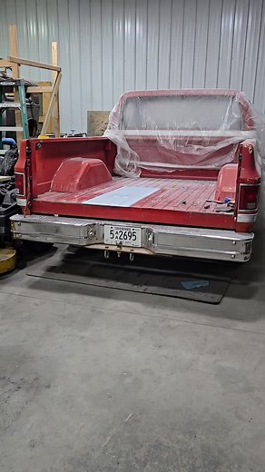 In bed fuel door for @cgia805 & his 87 C10. Modified a Hagan's fuel door & used a billet Fat Fender Garage tank adapter for a super clean look. Shout out to K32 Kustoms for the video of them doin it first. This truck is getting stripped & repainted so make sure to follow !! #speedandkustom #custom #fabrication #chevrolet #c10 #ls #gm | Speed & Kustom