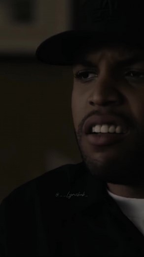 Analyzing Ice Cube's Iconic Diss Track 'No Vaseline' and its Impact