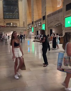 @happyshapeshifting flowing with Wandini Glow.0 in Grand Central NYC. #wandini #grandcentral | Fun In Motion Toys