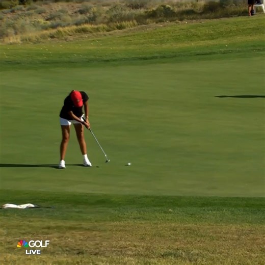 Freshman Maria Garcia makes the par putt to tie the hole for UNM Women's Golf. Golf Channel | NB3 Collegiate Match Play | Golf Channel