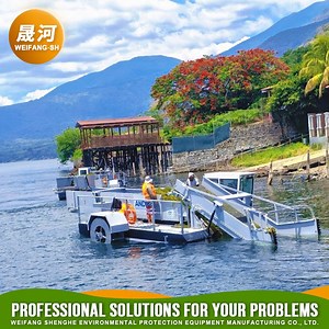 [Hot Item] Automatic Water Cleaning Boat for Aquatic Weed and Floating Trash with Capacity 2500m2/H