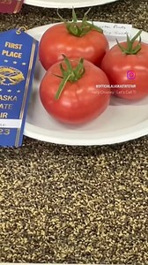 ➡️ Enter the Craig Taylor Equipment Farm Exhibits on the Yellow Trail side and prepare to be amazed by the crops, big and small. Not just for veggie lovers, everyone will is saying “Wow” when they see the very large cabbage, rutabaga, beets, squash, and more, not to mention the Instagram-ready tomatoes, carrots, peas, and other Alaska grown goodness. Then check out the gorgeous flowers right next to the berries. Not to be missed! 凜凌復塞 | Alaska State Fair | Facebook