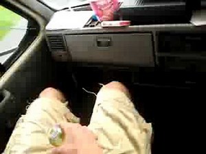 Lee just couldnt hold it anymore