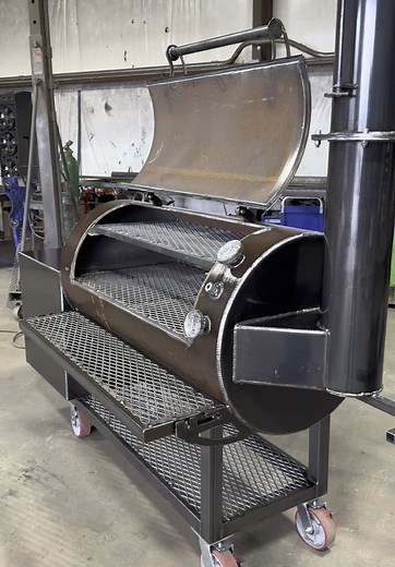 Explore the 24”x48” Upgraded Blue Smoke Smoker