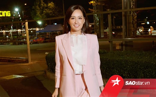 'Nhan sắc không tuổi' của Hoa hậu Mai Phương Thúy - Saostar.vn