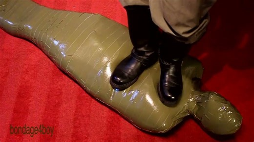 Mummified submission