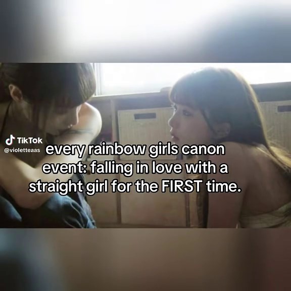 Exploring Love for the First Time as a Bisexual Girl