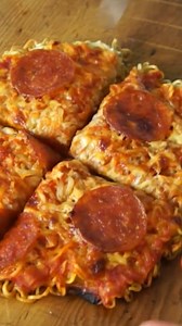 41K views · 282 reactions | Tasting the ramen pizza #ramen #crispy #noodle #noodles #pasta #pizza #food #tastetest #crust #recipe | Emmymade | Facebook