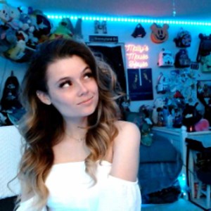 mally_mouse Schedule - Twitch