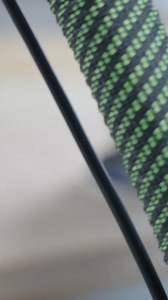 Slipar du mycket? Vår utsugsarm CT-ASA, med en ledarm som fästs på dammsugaren, passar perfekt för dig som slipar länge. Genom ledarmen följer nämligen slangen alltid med uppifrån vilket i sin tur underlättar mobiliteten och arbetet 💚 #Festool #Tillbehör #CTASA | Festool