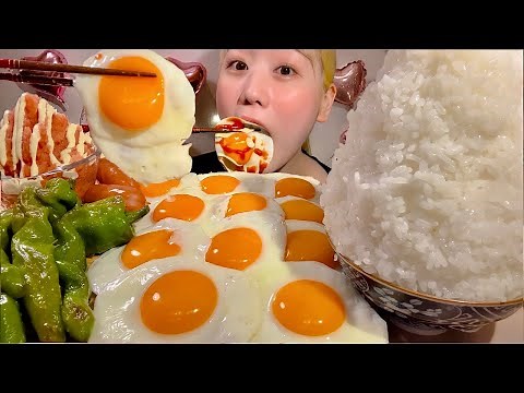 ASMR Fried Egg【English subtitles】【Mukbang/ Eating Sounds】